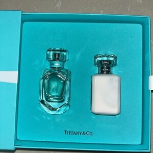 💎 🩵 Tiffany & Co perfume & lotion set 🩵💎